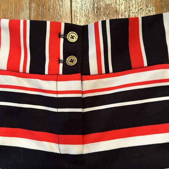 Anne Klein shorts - Picture 3 of 9